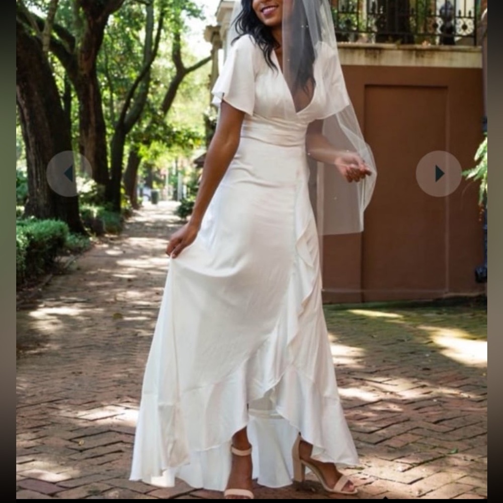 NWT David's Bridal White Wedding Gown Size 16W